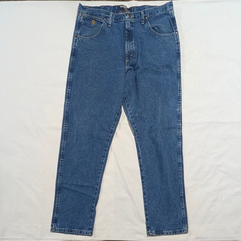 Wrangler George Strait Collection Cowboy Cut Jeans Medium Wash 37x34